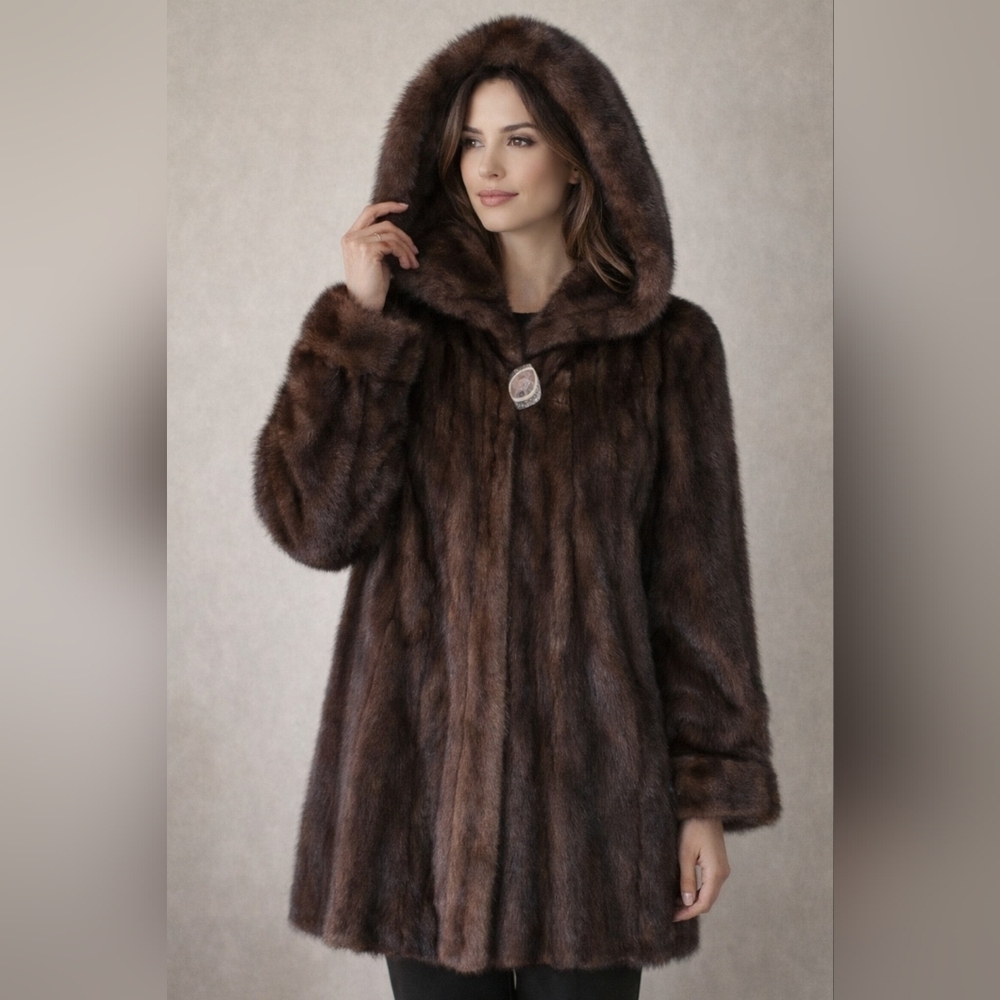 Vintage Female Mink Fur Coat – Luxury Piece, Exceptional Quality, Ptp 21'' - Picture 2 of 16
